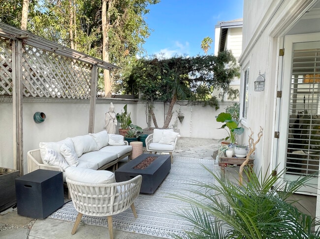 Back Patio - 2111 Nelson Ave