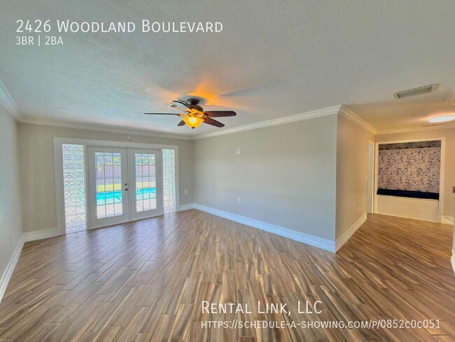 Photo - 2426 Woodland Blvd