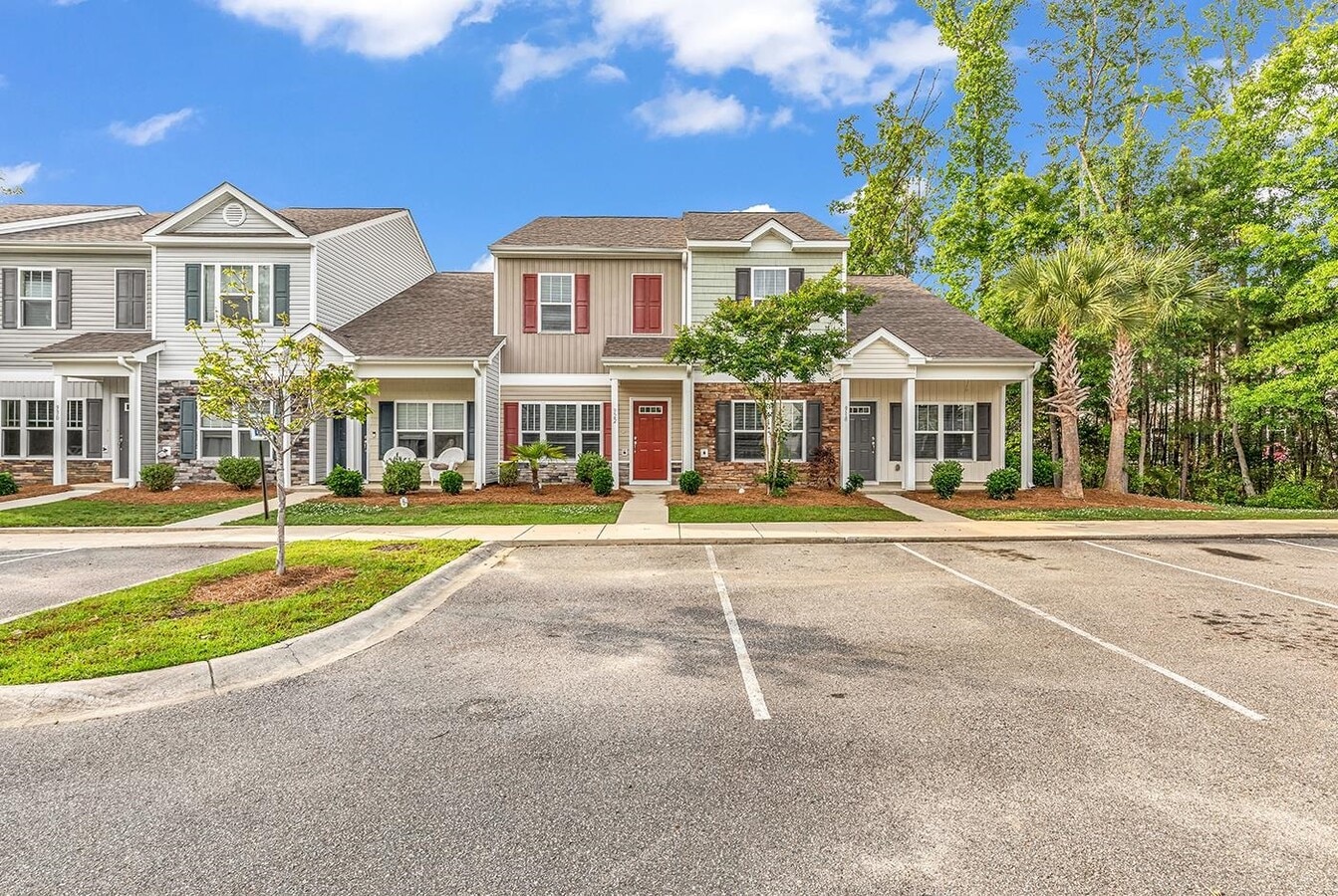 Photo - 930 Squeeze Pl