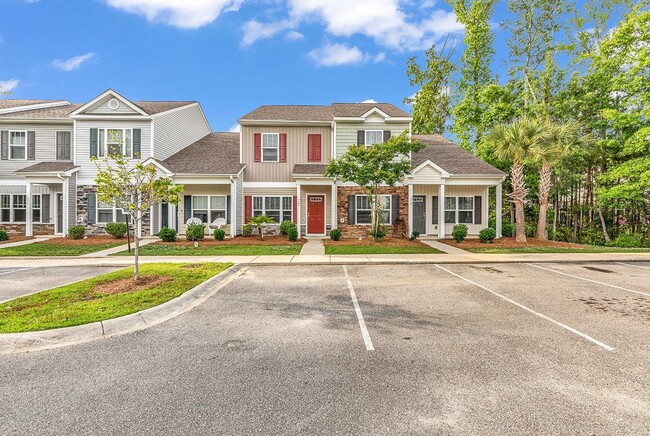 Building Photo - 930 Squeeze Pl