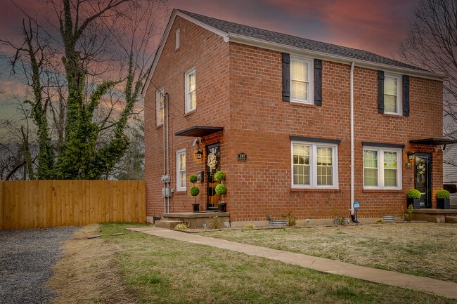 Building Photo - 197 Seward Ave Rental