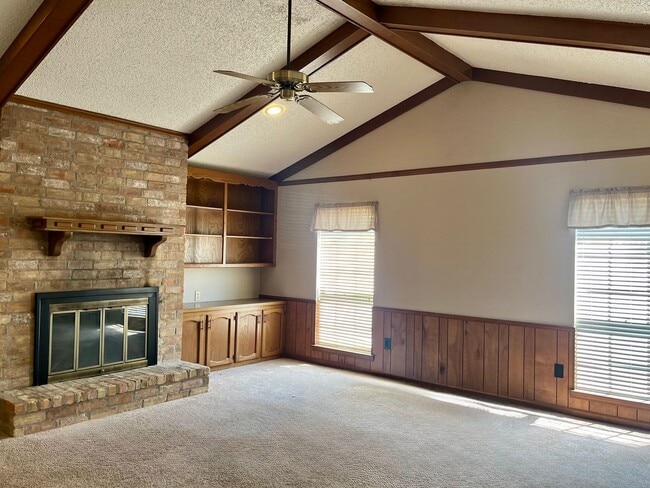 Photo - GREAT LOCATION IN HICKORY RIDGE