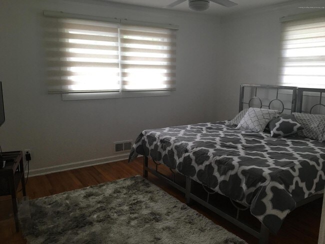 Photo - 24 Cooper Ave