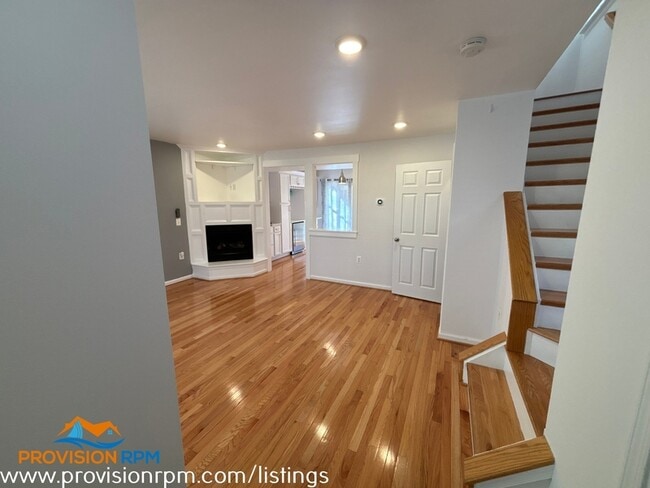 Photo - 1618 Bishop Rd