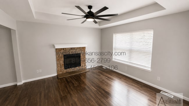 Photo - Northland Split Level All Electric!