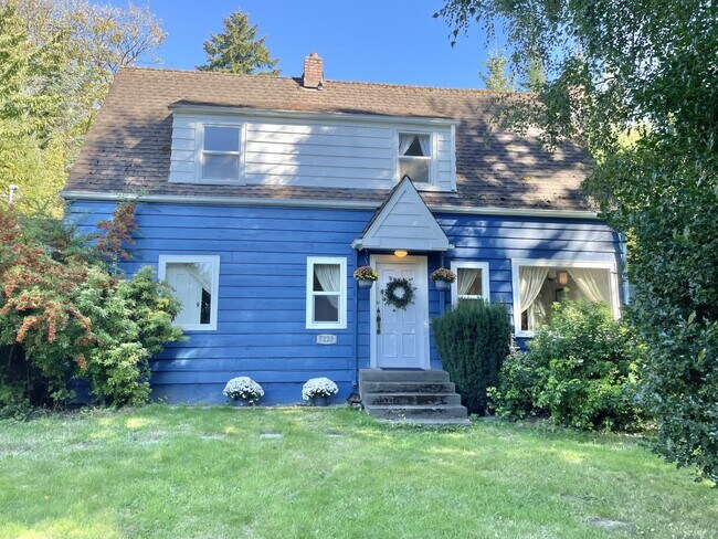 Photo - 7223 61st Ave SE