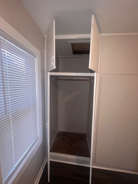 Building Photo - 4008 E 30th St