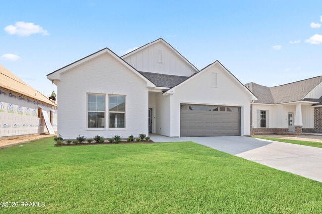 Photo - 107 Lotus Ln