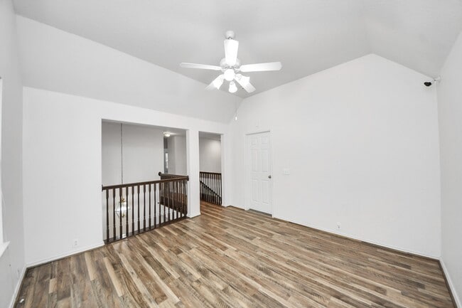 Photo - 20510 Pioneer Bend Ct