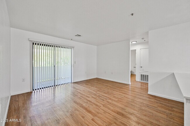 Photo - 3065 N 67th Ave Unit 214