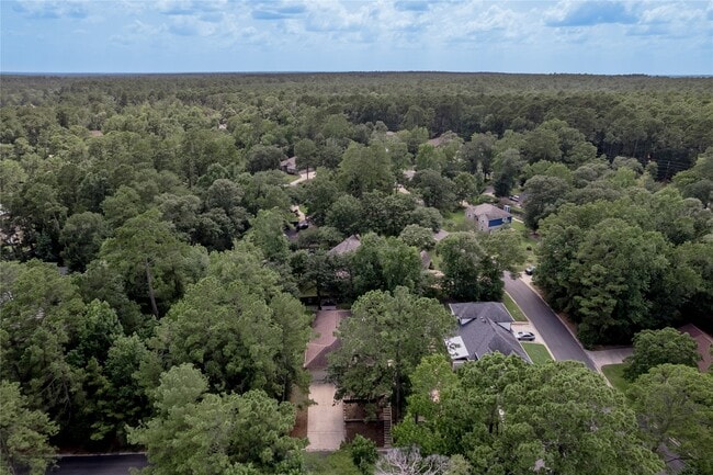 2232 Azalea Cir