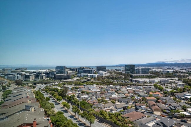 Photo - 1 Mandalay Pl