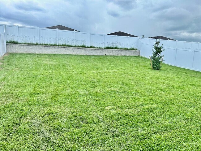 Photo - 3764 Benham Rise Rd