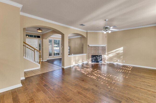 Photo - 2132 Faldo Ln