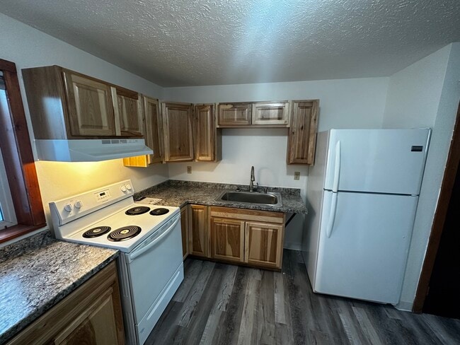 Building Photo - 149 Palace Circle Unit #1