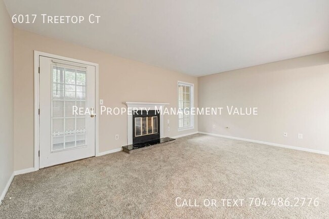 Photo - 6017 Treetop Ct