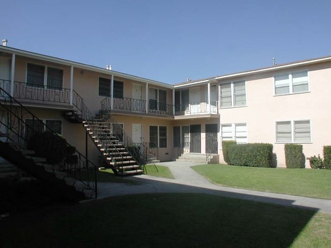 Photo - Beechwood Apartments