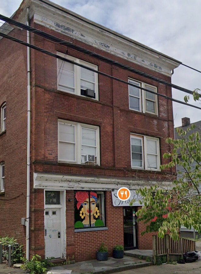 Photo - 86 Spring St