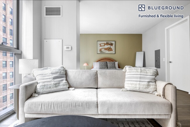 210 N Wells St Unit SI FL16-ID648