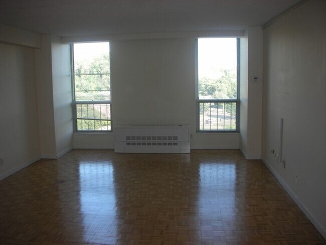 Photo - Pond View! Near Longwood Medical Area, Green line-D Brookline Village!