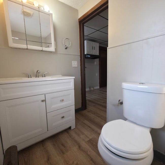 Photo - 1378 E 187th St Unit Downstairs