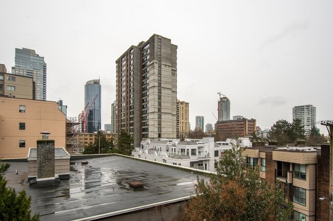 Photo - 1170 Barclay St Unit 402