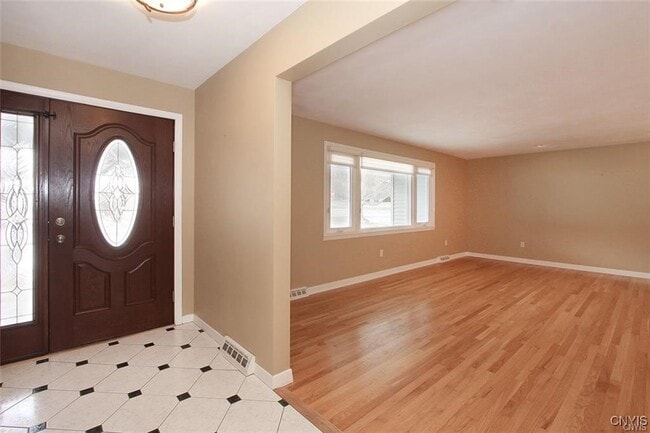 Photo - 101 Britain Rd