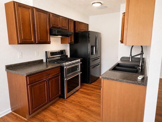 Photo - 4714 Lambs Ln