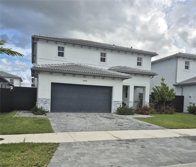 Building Photo - 14868 SW 162nd St Rental