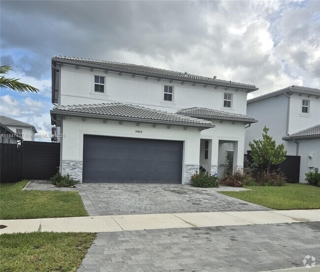 Building Photo - 14868 SW 162nd St Rental