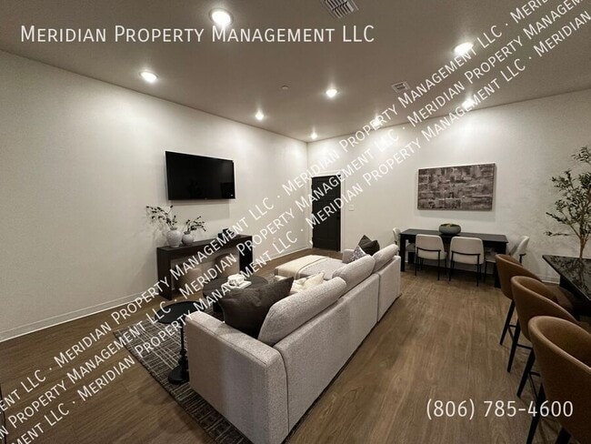 Photo - 5912 Erskine St Unidad 111