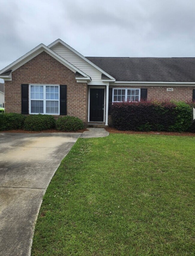 Carroll Crossing-Duplex in Winterville - Carroll Crossing-Duplex in Winterville Townhome