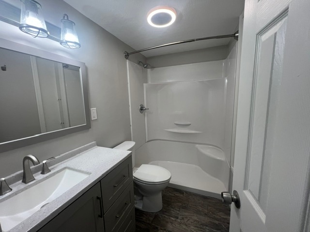 Photo - 505 Arehart Ln