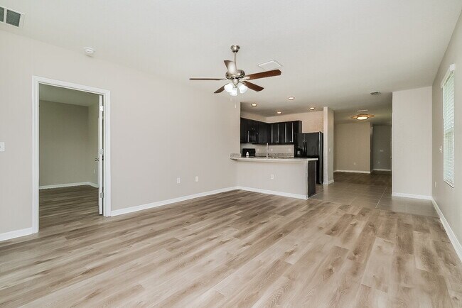 Photo - 10213 Mangrove Well Rd