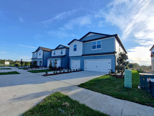 Photo - 5389 Elmview Xing