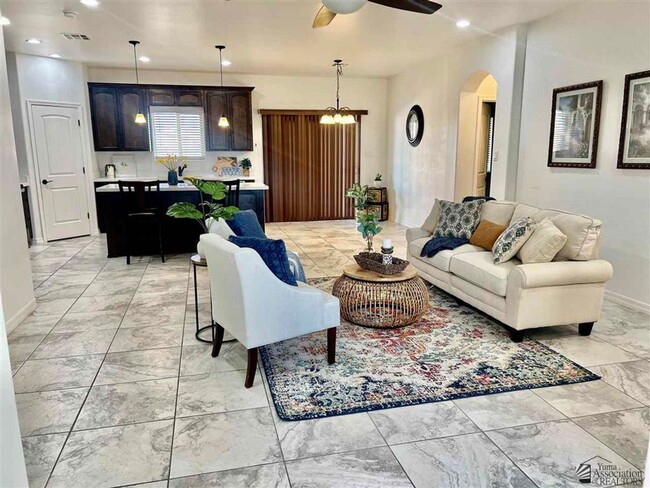 Photo - Gorgeous 4 bedroom for Lease