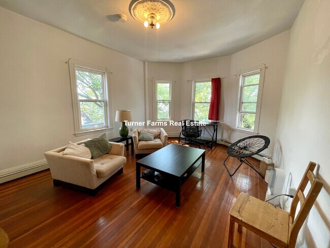 Photo - 220 Prospect St Apartments Unit 3