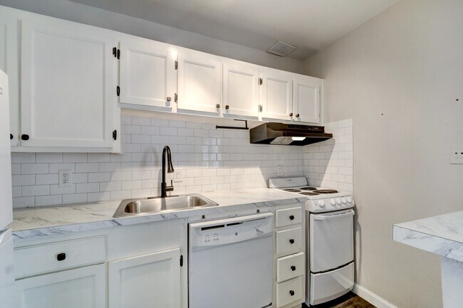 Photo - 2322 Dunlavy St Unidad 13