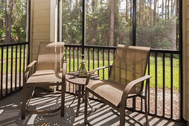 Photo - Avenue at Timberlin Park