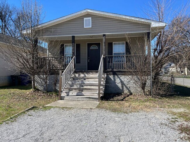 Building Photo - 31 Scruggs St Rental