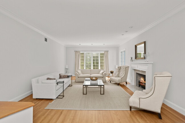 Photo - 4 Mountain Laurel Dr