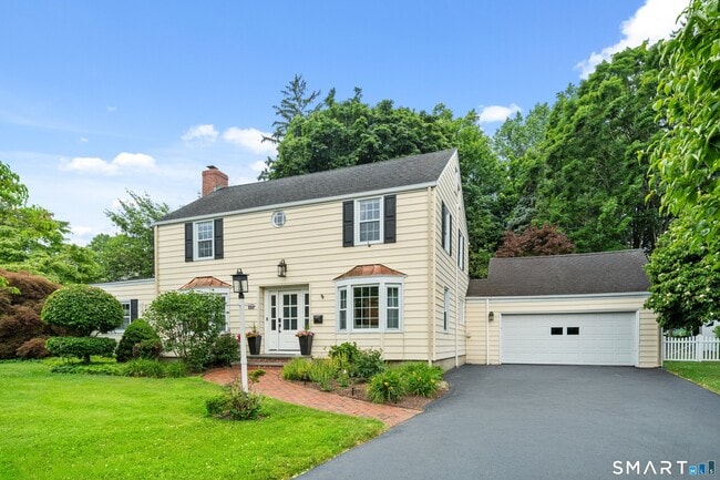 Photo - 63 Lockwood Rd