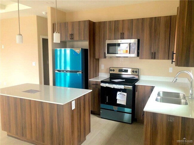 Photo - 11 W Driftwood St Unit 4