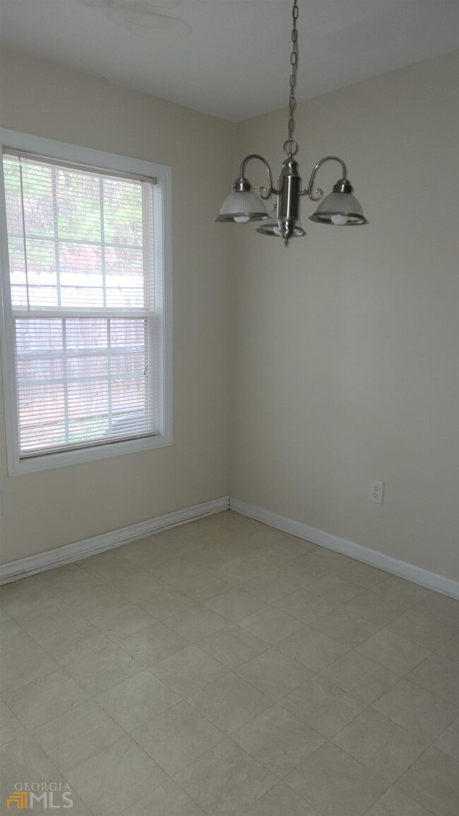 Photo - 135 Harvest Ct