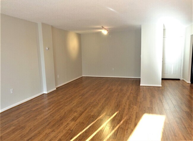 Photo - 131 Coolidge Ave Unit 123