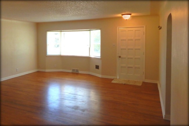 Photo - 1809 S Adams St