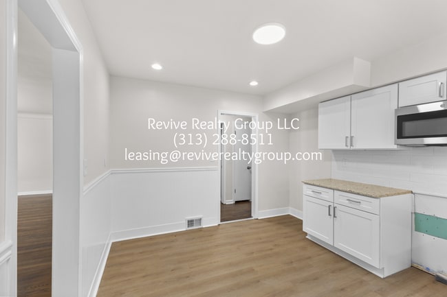 Photo - 20241 Kentfield St