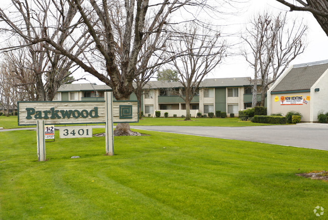 Parkwood Apartments - Parkwood Apartments