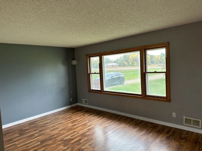 Photo - Olgilve 3 Bedroom House