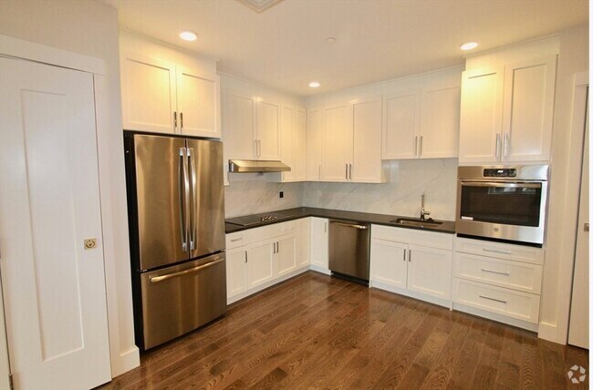 Building Photo - 434 McGrath Hwy Unit 313 Rental